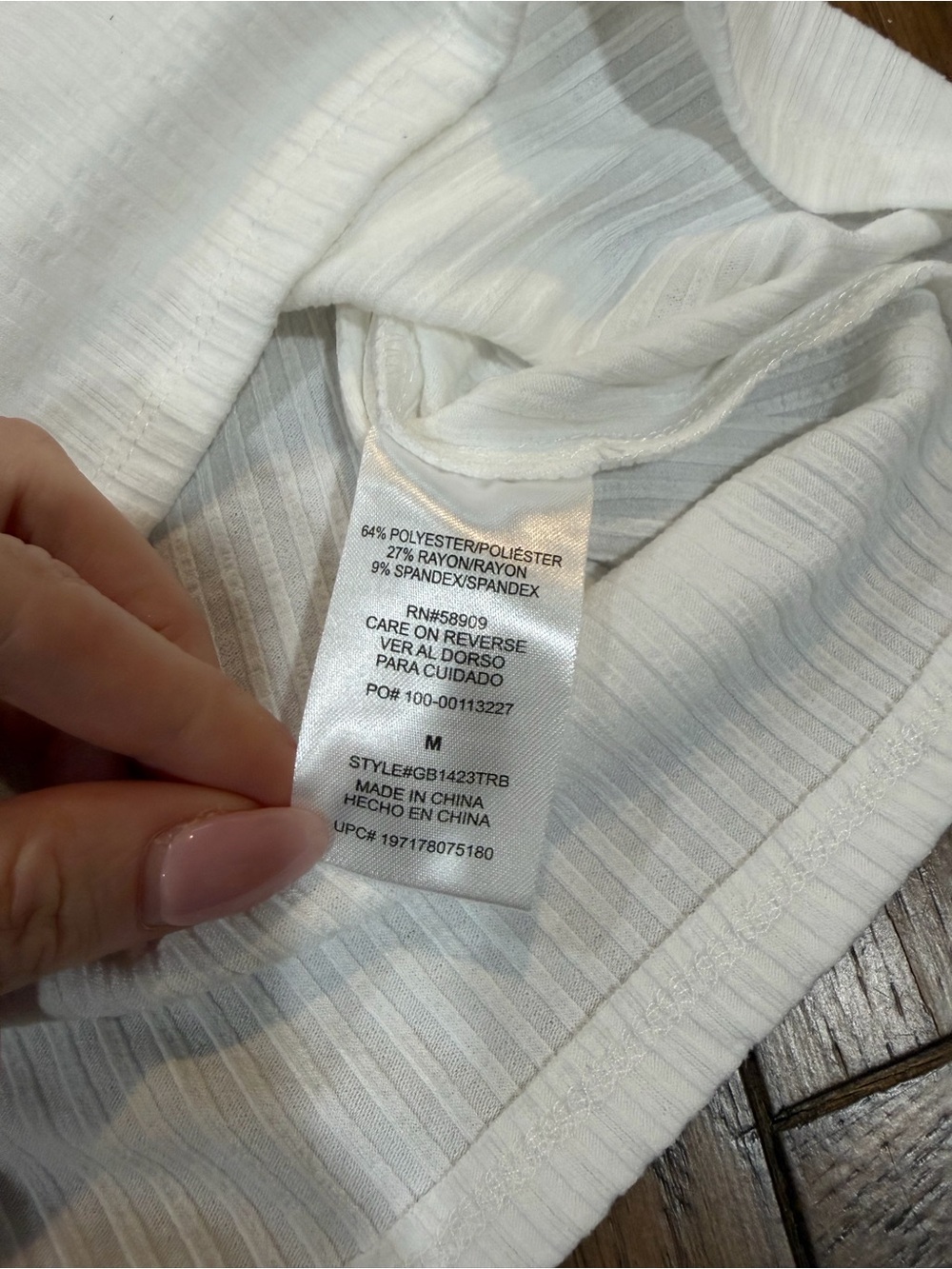 Gianni Bini White Ribbed Scoop Neck Short Sleeve Tee M - Picture 3 of 6